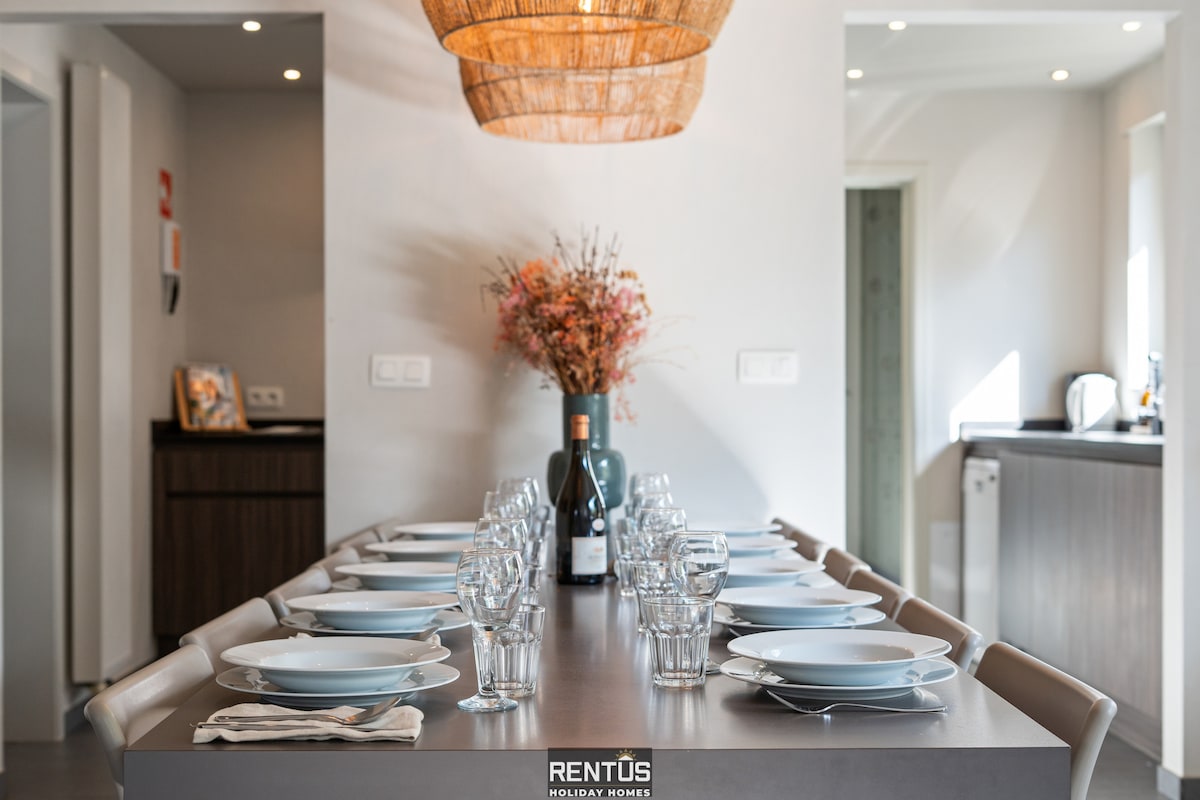 3-beaufort - For 12 guests with garden, petanque and playground